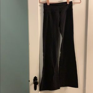 Lululemon Black yoga pants